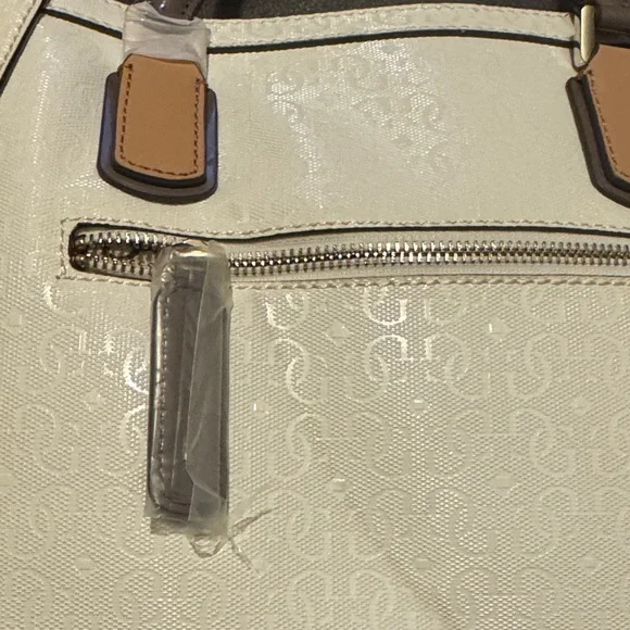NWT GUESS White, Gray and Tan Tote Bag With Plastic Still On Hardware Plus Charm - Picture 5 of 14
